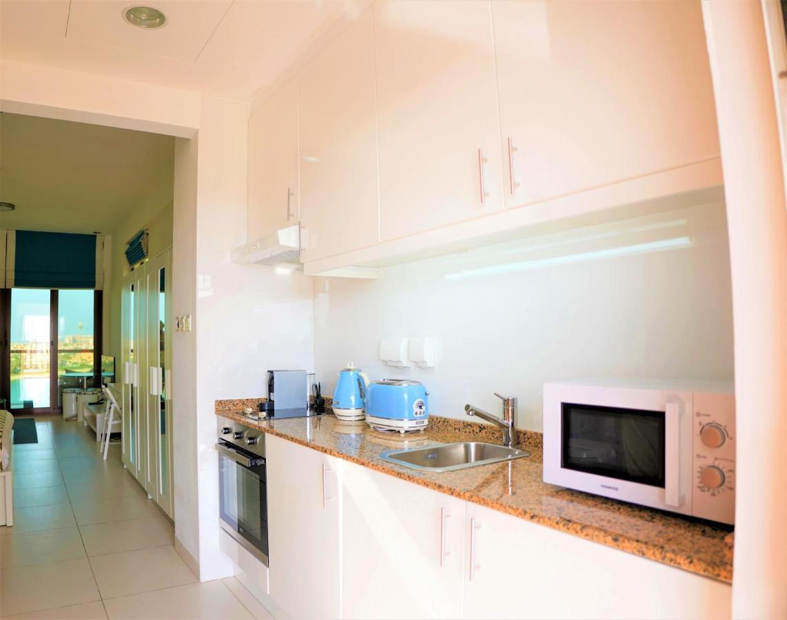 Apartamento Luxury On The Palm With Marina View Balcony Dubái Exterior foto