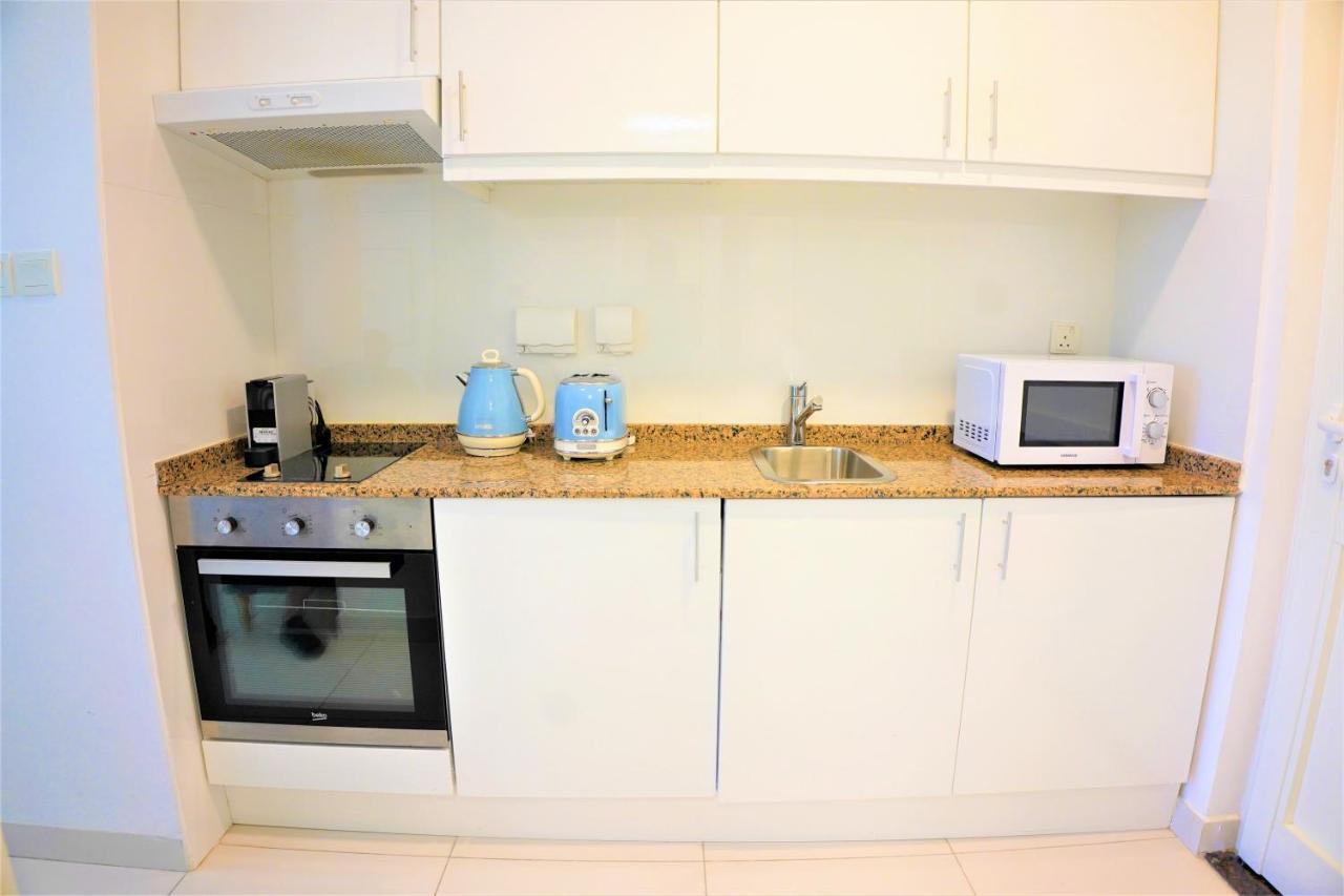 Apartamento Luxury On The Palm With Marina View Balcony Dubái Exterior foto