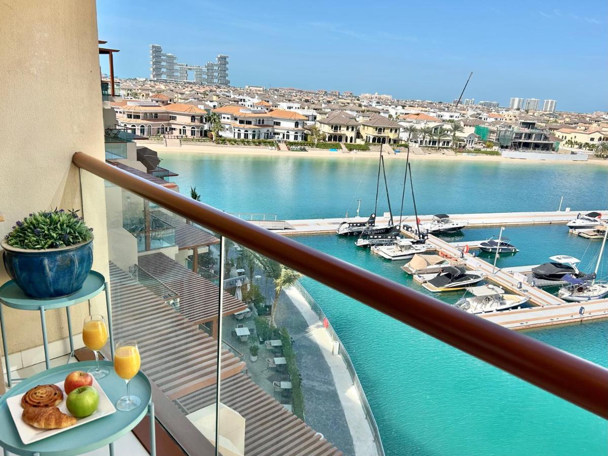 Apartamento Luxury On The Palm With Marina View Balcony Dubái Exterior foto
